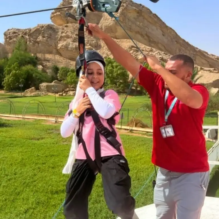 Rose Hafeet: Macera Parkı (Zipline | Mini Tren)