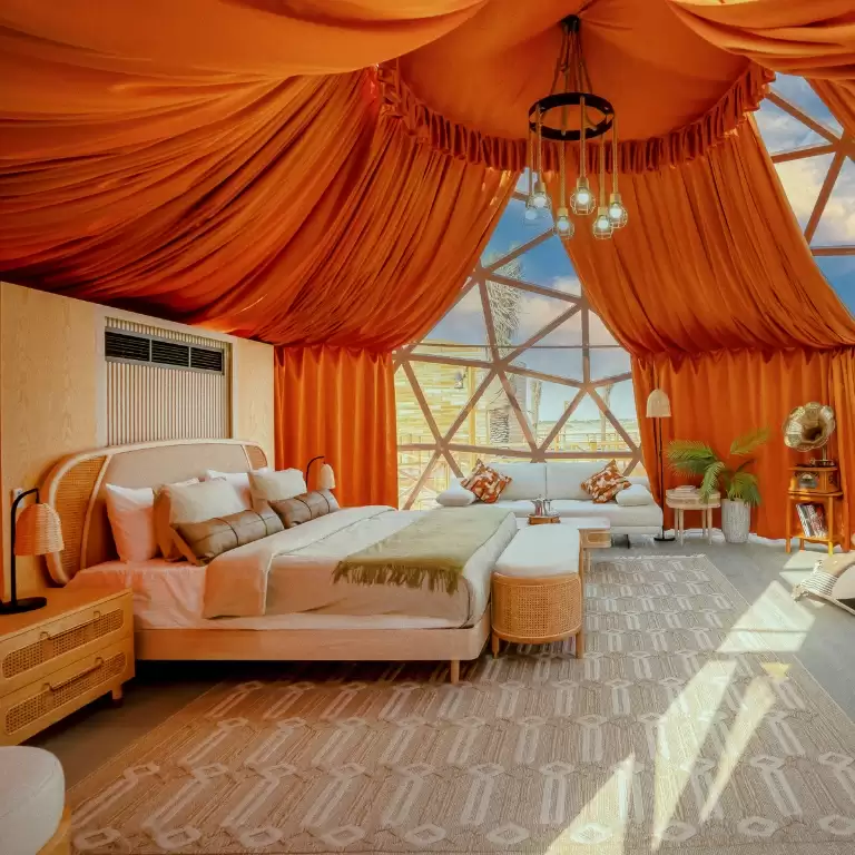 Al Marmoom Domes Desert Glamping & Dining experience in Dubai