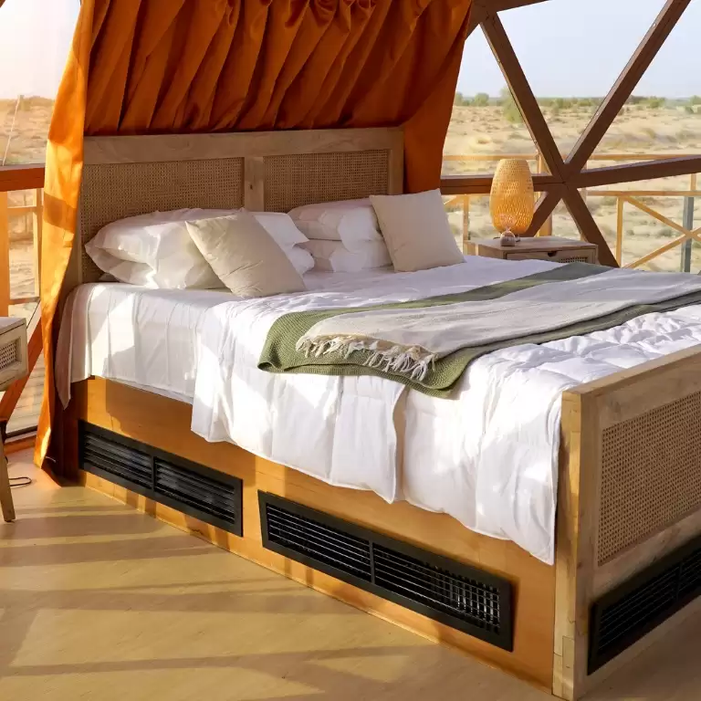 Al Marmoom Domes Desert Glamping & Dining experience in Dubai