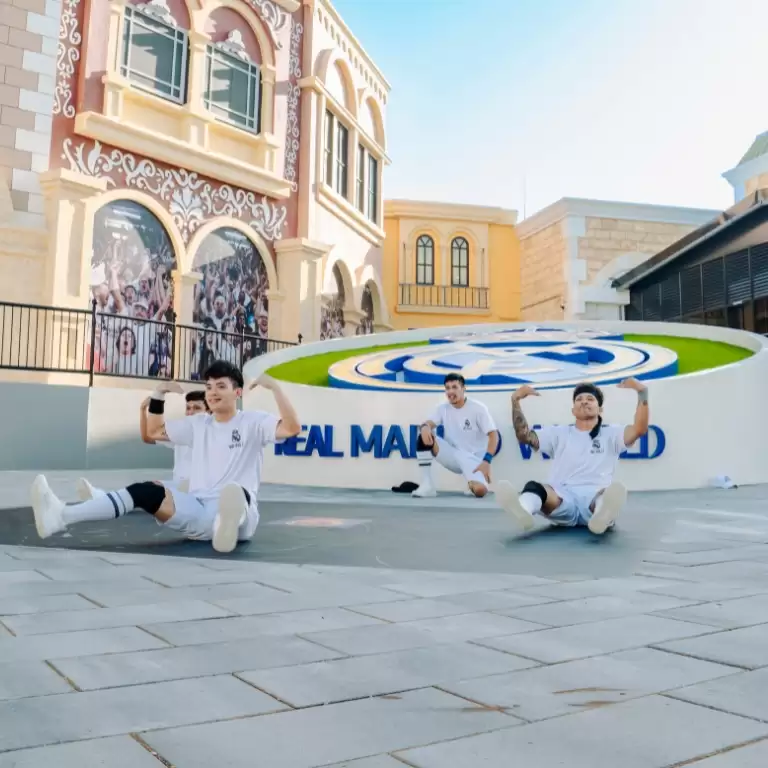 Combo: Ain Dubai + Real Madrid World