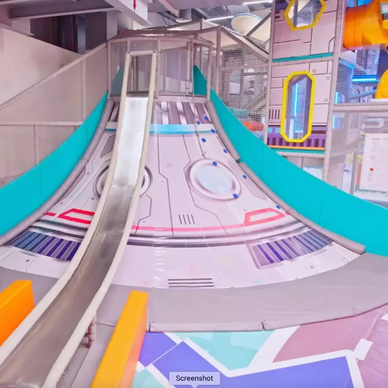Leo and Loona Kids Park and Restaurant Dubai