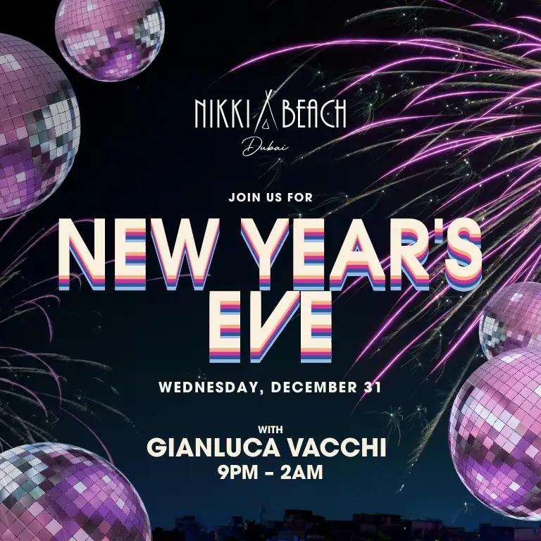 نکی بیچ پر گیانلوکا وکی کے ساتھ نئے سال کی شام