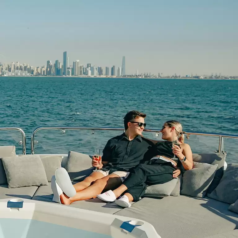 Sunseeker Superyacht Experience with Gourmet Dining,Premium Drinks & Live Music