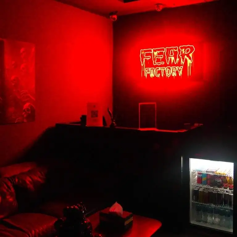 फियर फैक्ट्री – अबू धाबी अल्टीमेट हॉंटेड एस्केप रूम