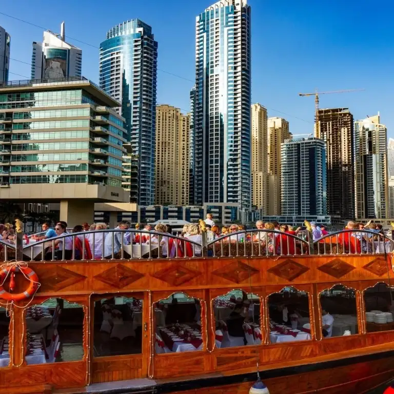3 Day Hop On Hop Off Ticket with Aquaventure Super Pass and Dhow Cruise
