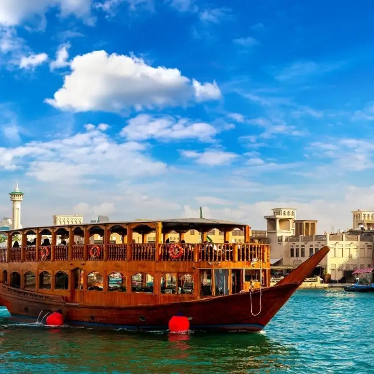 3 Day Hop On Hop Off Ticket with Aquaventure Super Pass and Dhow Cruise