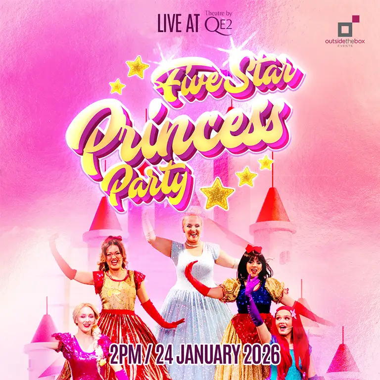 عرض أميرات البوب الخمس نجوم في مسرح كوين إليزابيث 2