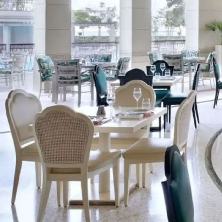 जियार्दिनो नाश्ता बुफे