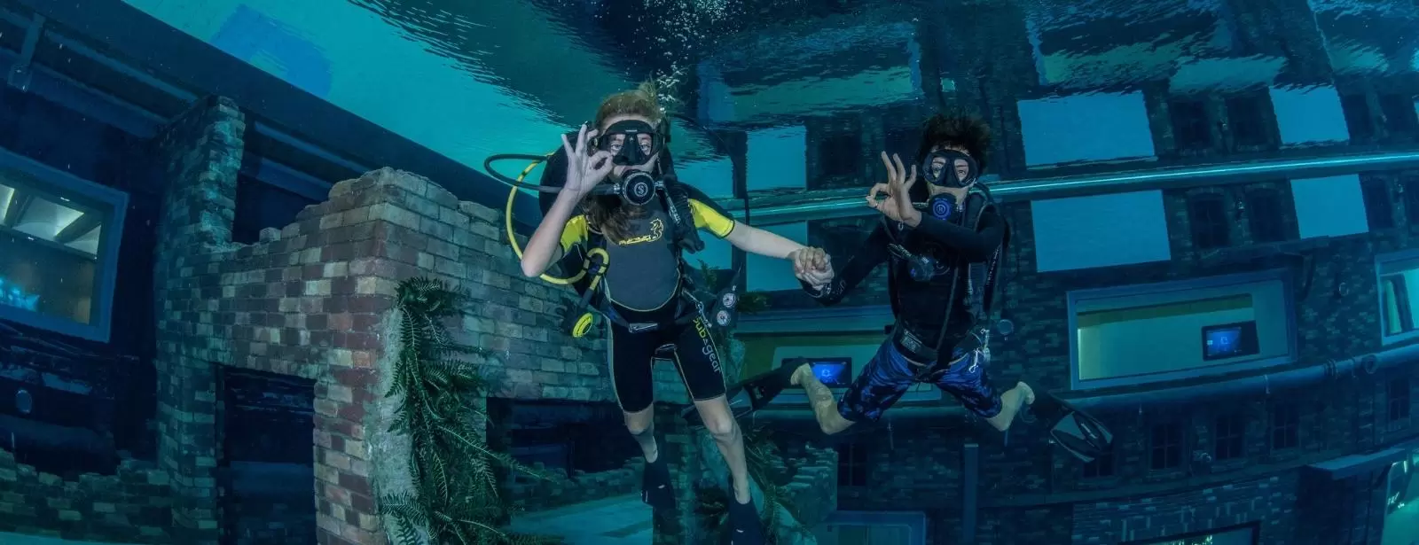Deep Dive Dubai Scuba Diving Experience
