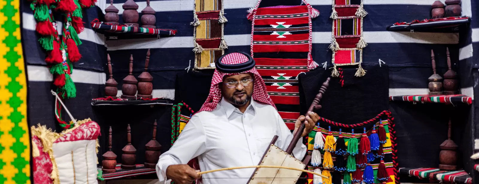 Explore Doha: Souq Waqif, Katara, and Pearl-Qatar