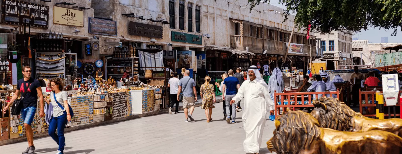 Explore Doha: Souq Waqif, Katara, and Pearl-Qatar