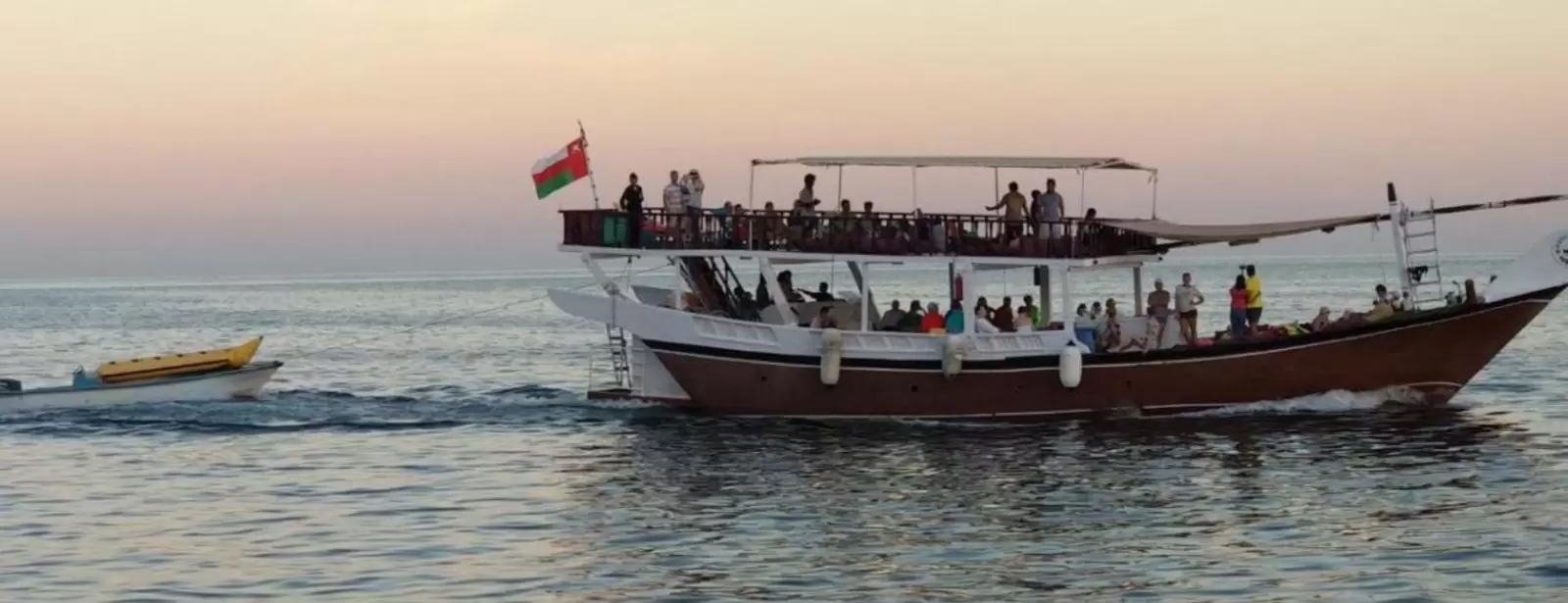 Mussandam Sea Safari Tour With Lunch From Dubai