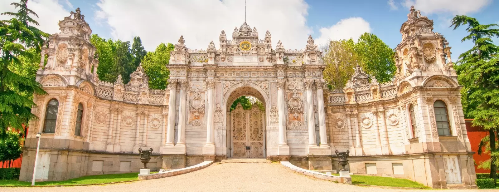 Dolmabahce Palace: Guided Tour