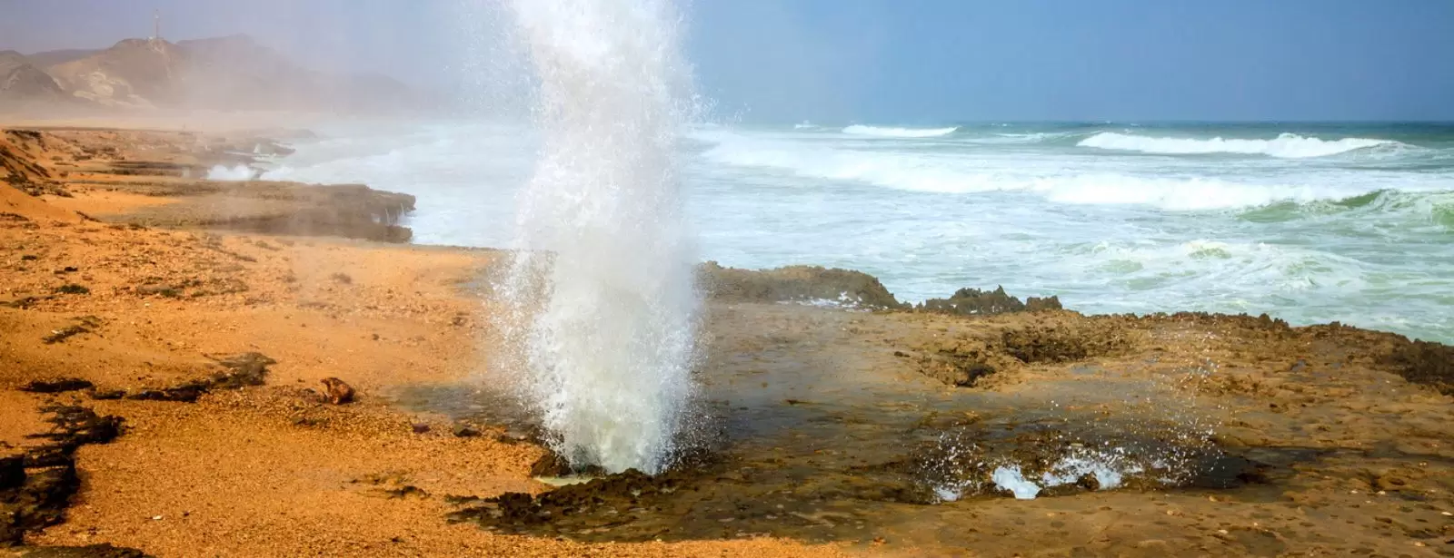 Salalah: Full-Day Beach Escapade Al Mughsail Beach & Fazayah Beach