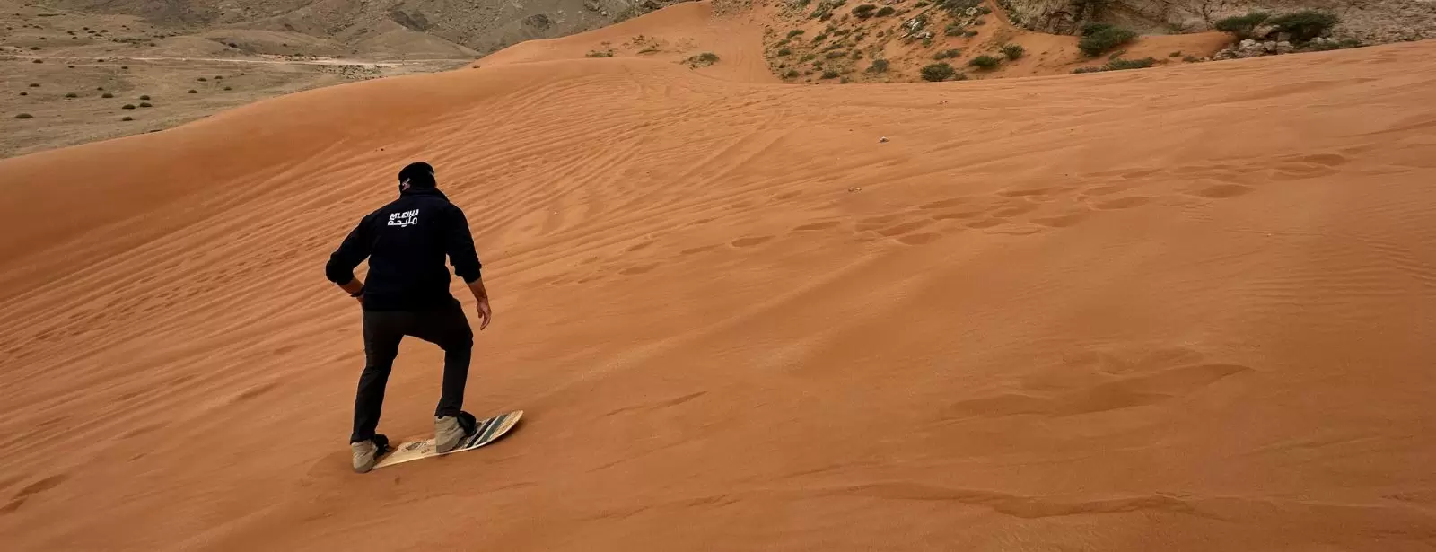Mleiha Sandsurfer Sandboarding & SUV