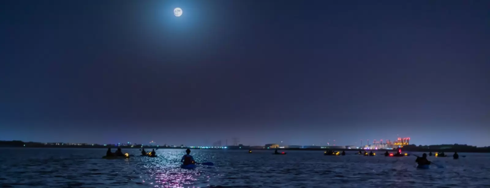 Full Moon Kayak Tour in Eastern Mangrove