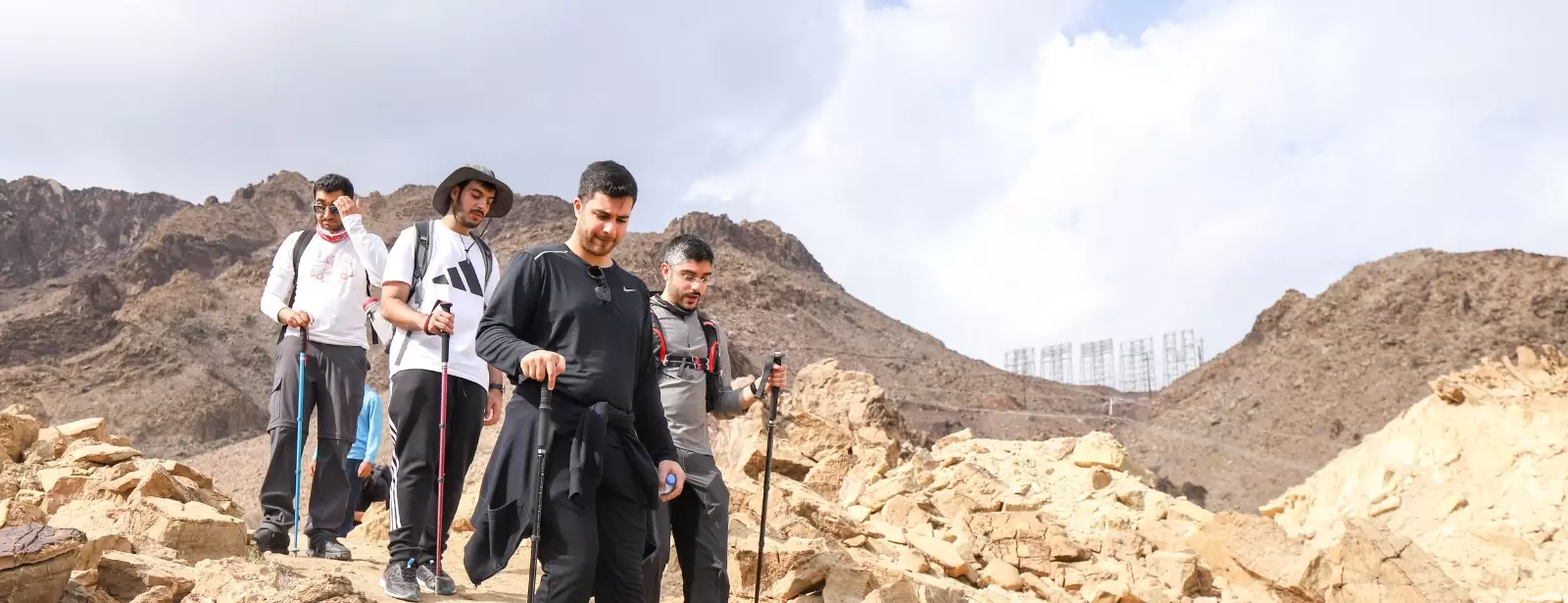 Half-day Hatta sign Hike