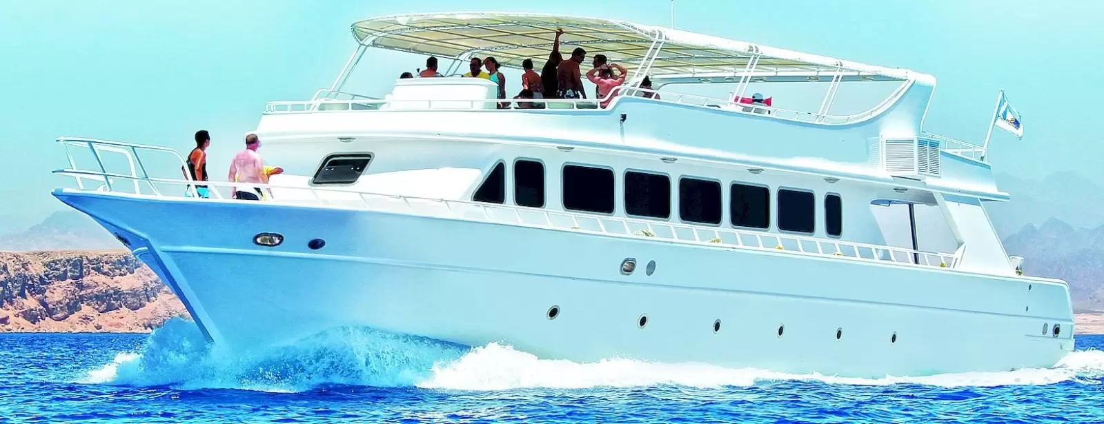 Half-day Snorkeling Boat trip with lunch and drinks from Sharm El Sheikh