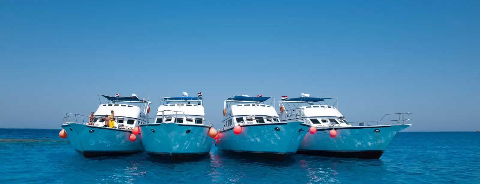 Mahmya Giftun Island snorkeling cruise and beach stop in Hurghada