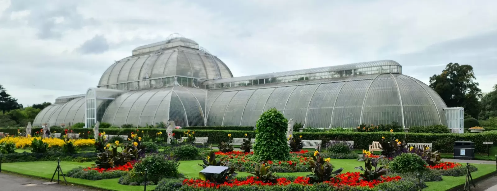 Visit Kew Gardens & 3 Hour Westminster Walking Tour