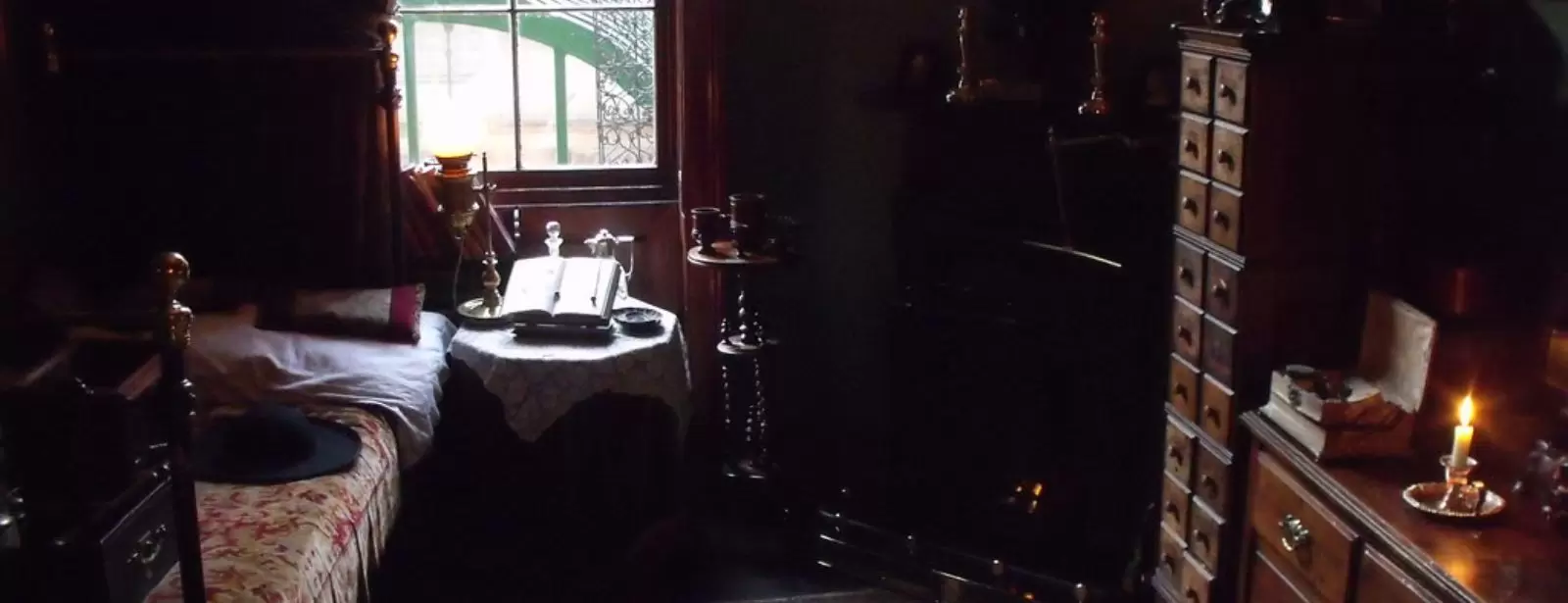 Sherlock Holmes Museum tickets & Westminster Highlights Walking Tour
