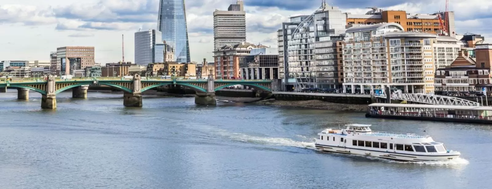 Thames Cruise: Westminster to Tower Bridge (Butler's Wharf) with optional return