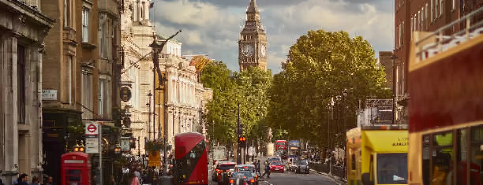 Wimbledon Tennis & Westminster Landmarks Walking Tour