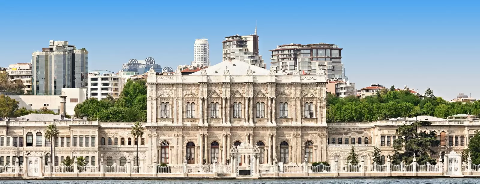 Dolmabahce Palace Skip-the-Line Tickets with Audio Guide