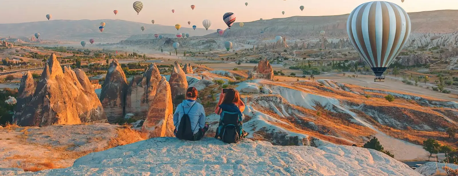Discover Cappadocia: Balloon Watching Tour