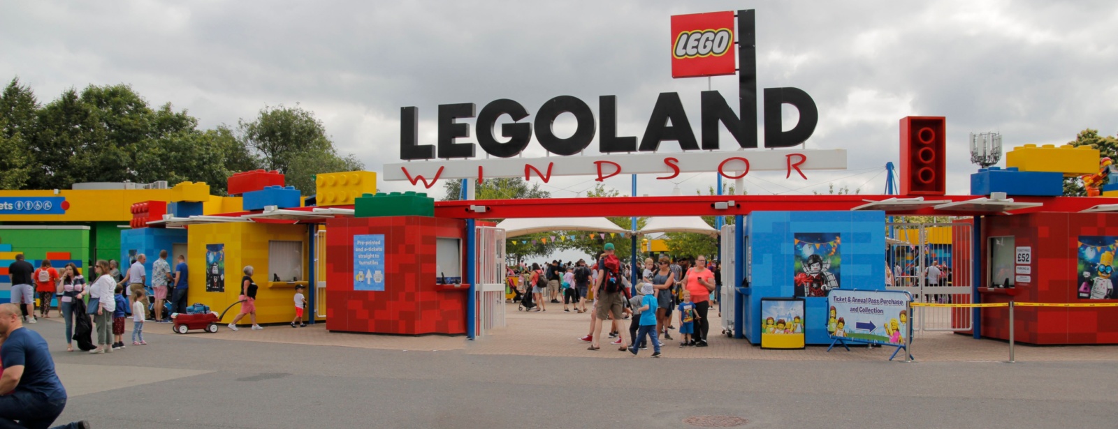 LEGOLAND Windsor (with optional transfers)
