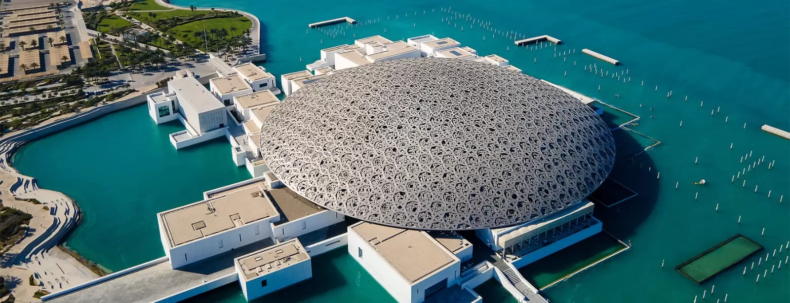 Premium Abu Dhabi Full-Day Sightseeing Tour from Dubai