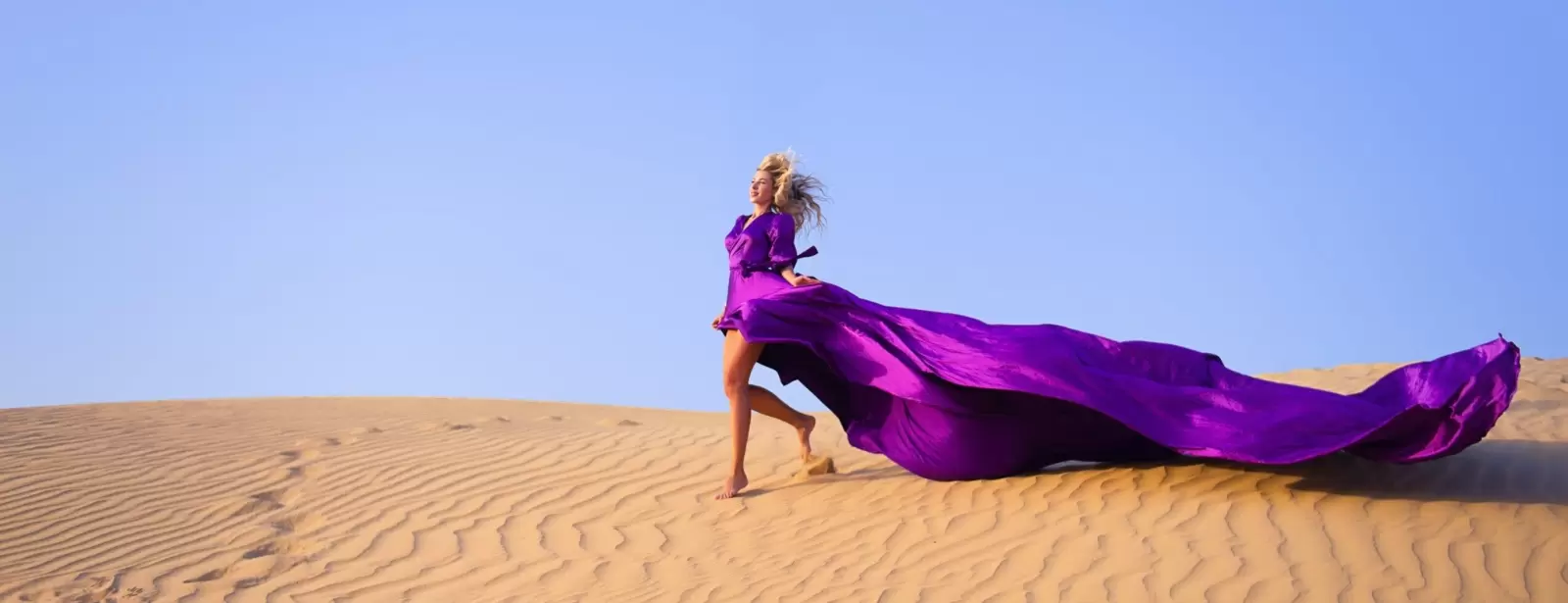 Dubai Desert Flying Dress Videography Tour