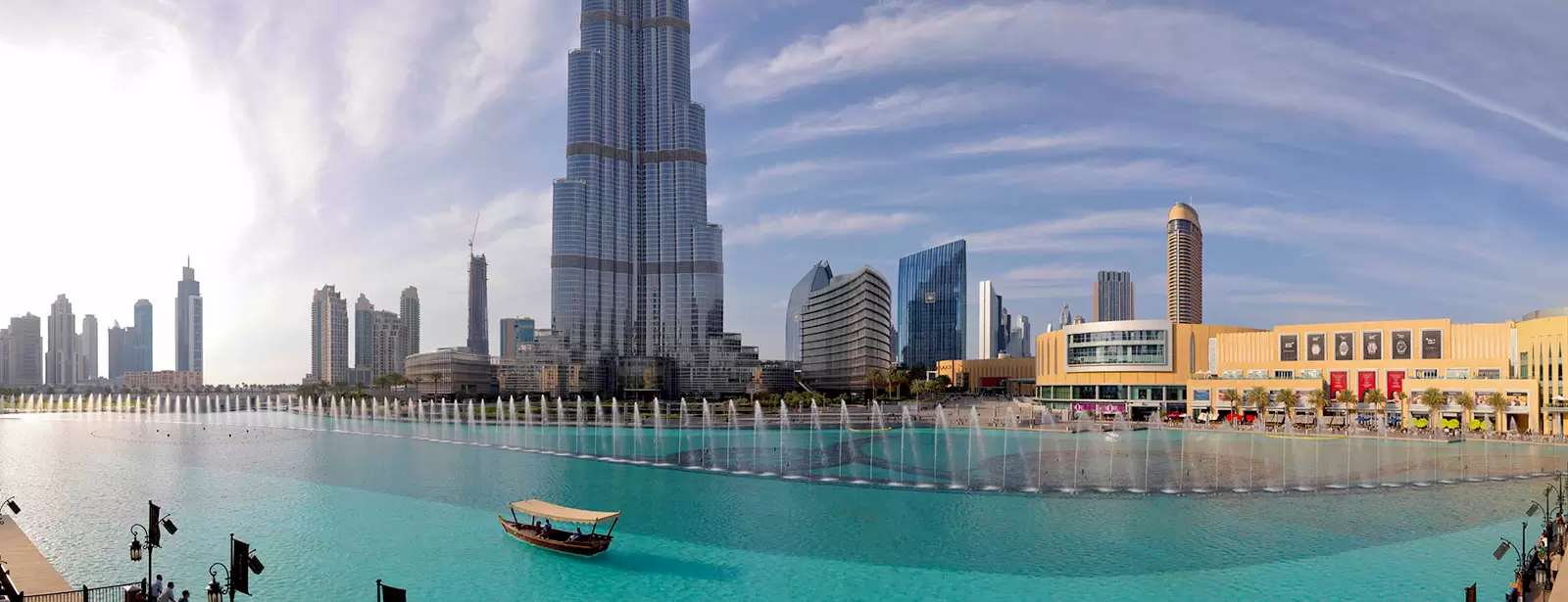 The Dubai Fountain Lake Ride