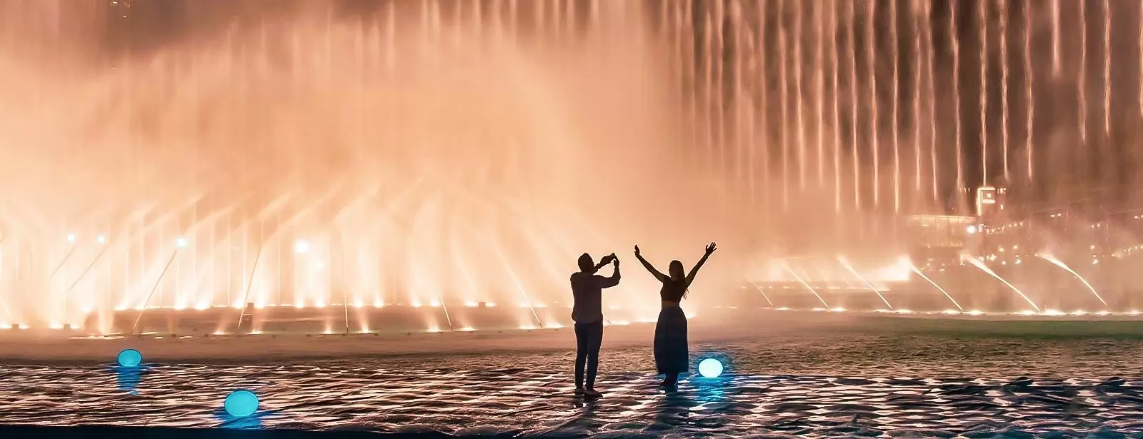 Dubai Fountain Boardwalk