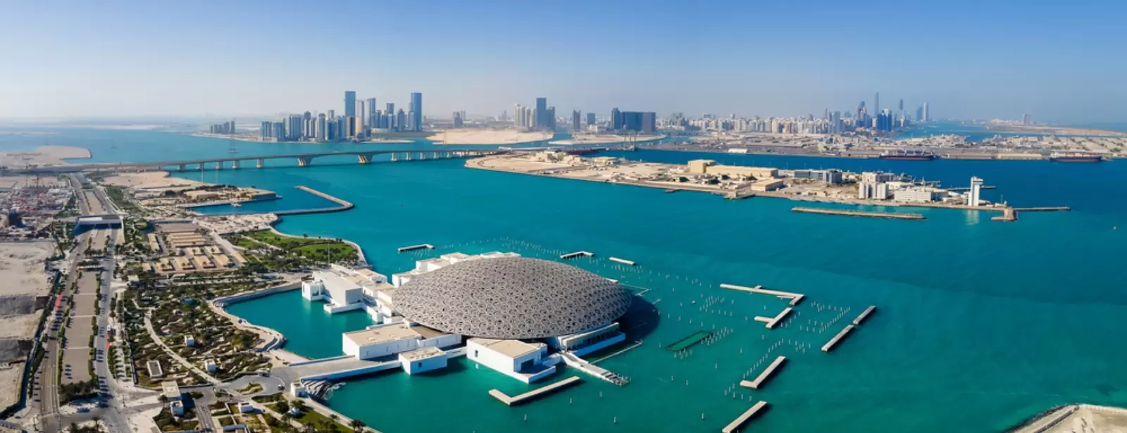 Louvre Abu Dhabi Guided Express Tour: Highlights of the Collection