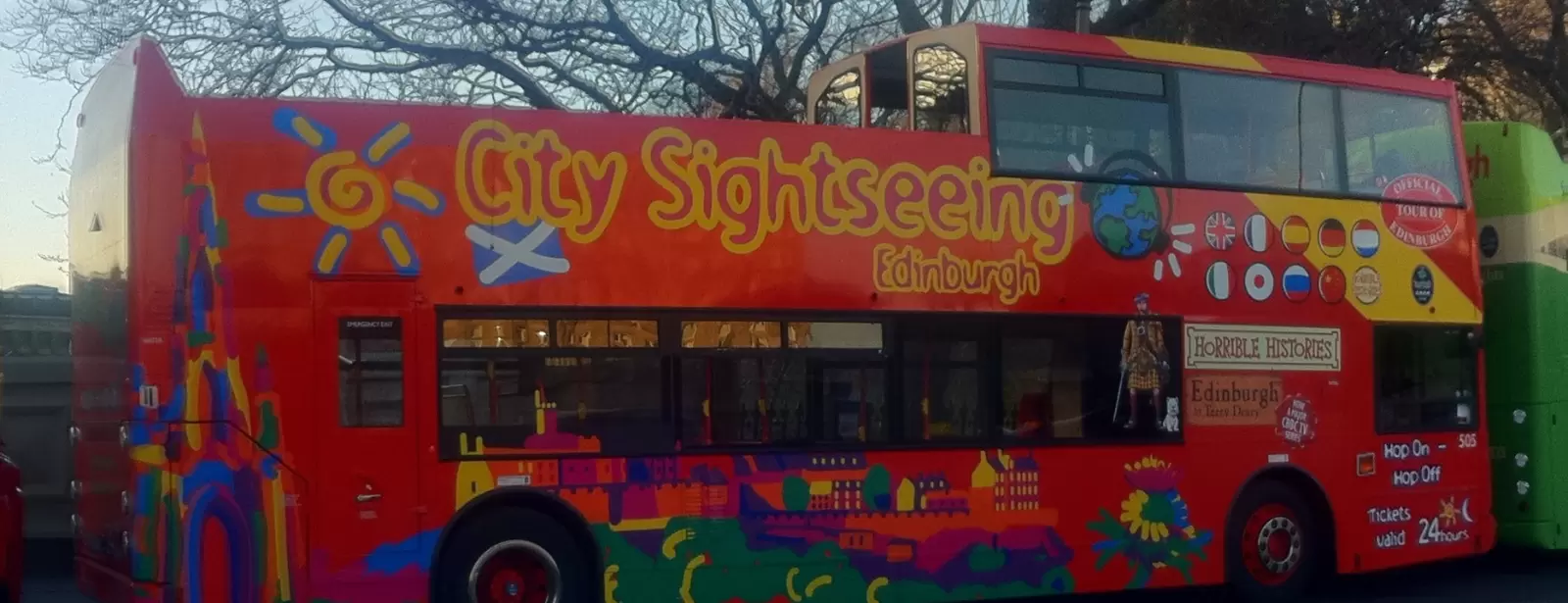 Hop on Hop off Edinburgh Bus Tours