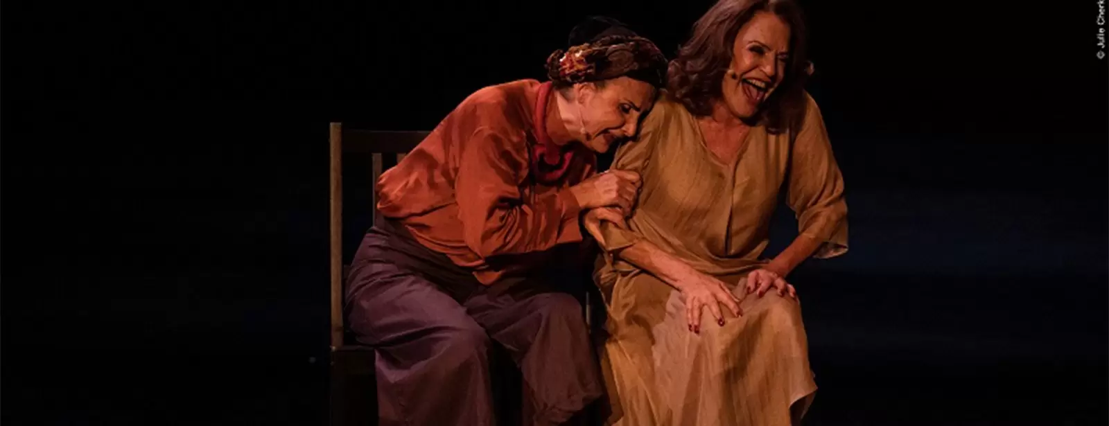 Augurs - Chrystèle Khodr with Hanane Hajj Ali and Randa Asmar