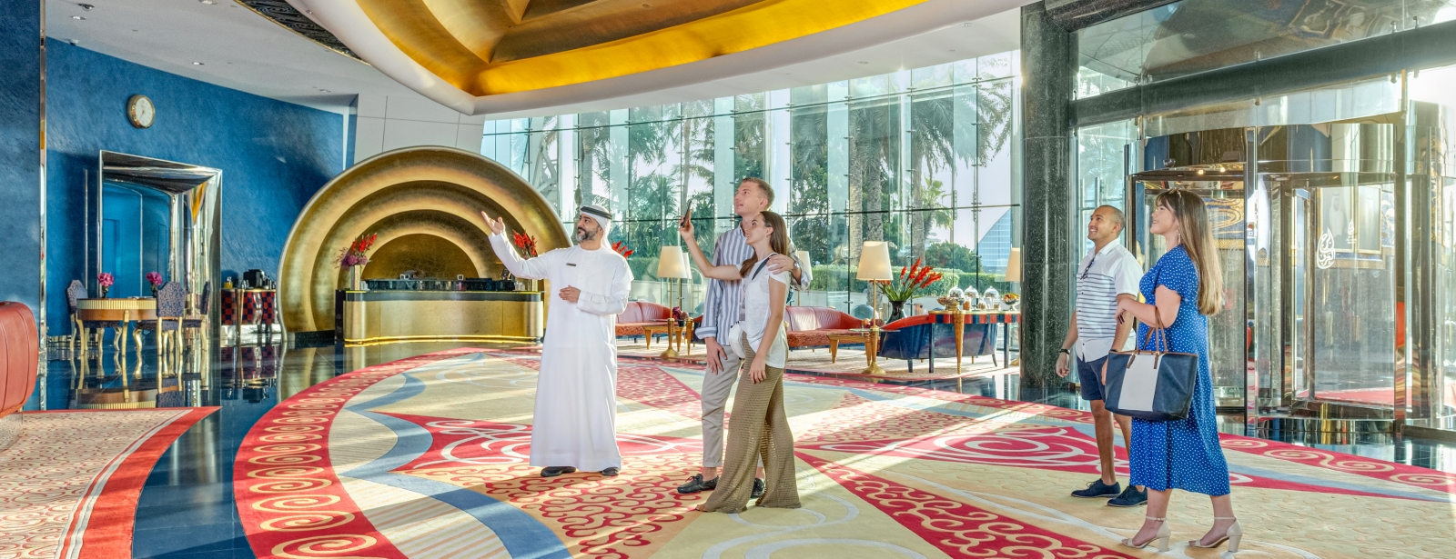 Inside Burj Al Arab Tour + Soft Beverage