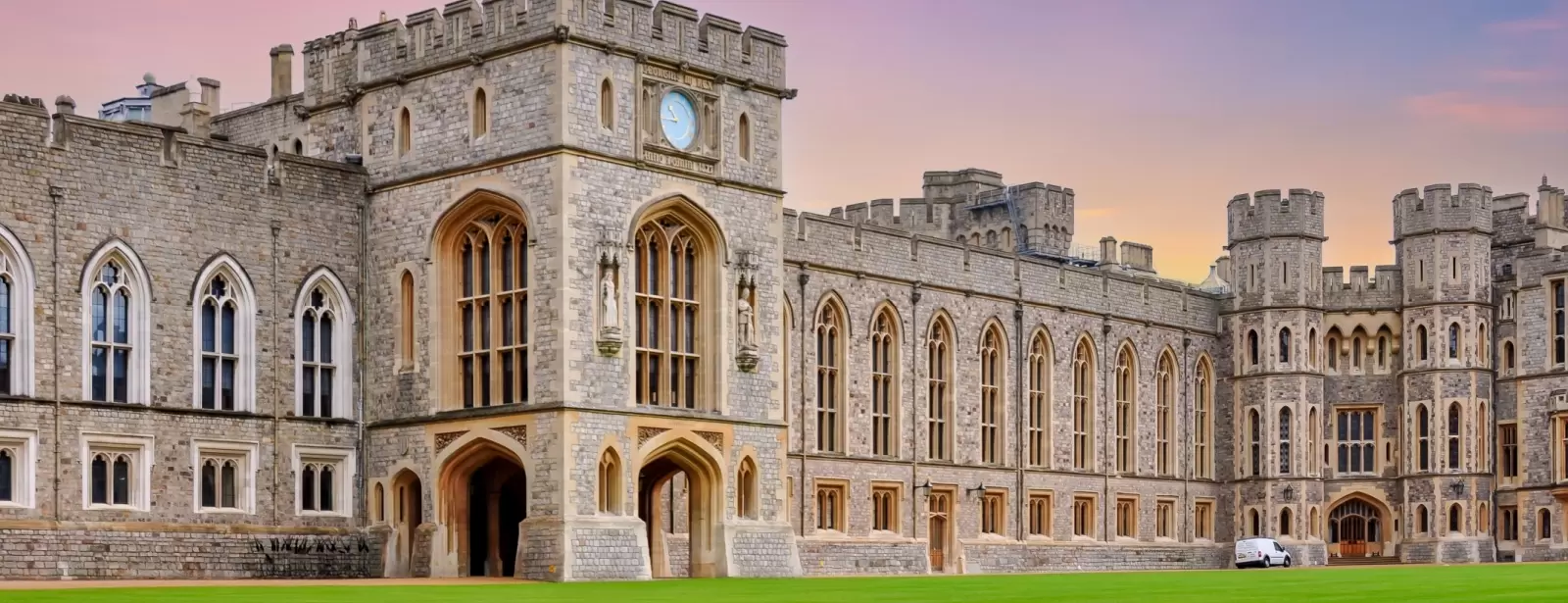 Windsor, Oxford and Stonehenge Tour from London