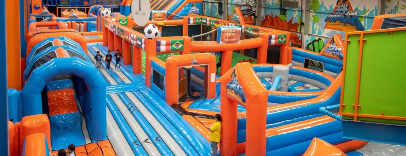 Air Maniax Al Quoz - Inflatable and Adventure Park