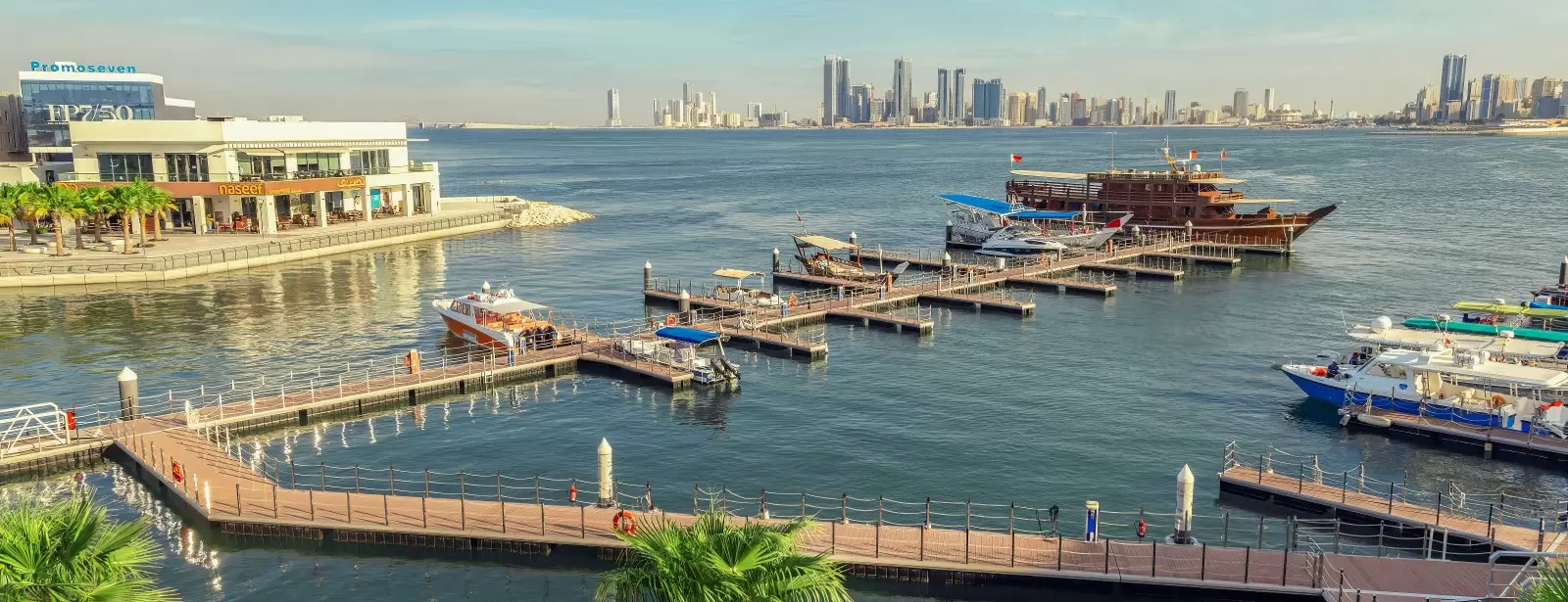 Family Private Boat Tour to Al Dar Island