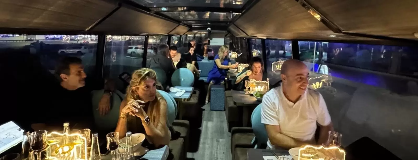 BusTronomy Dubai experiences