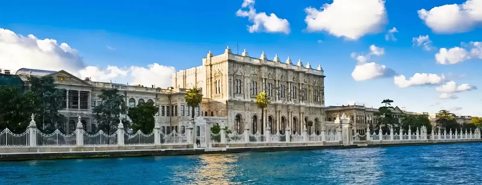 Dolmabahce Palace: Guided Tour
