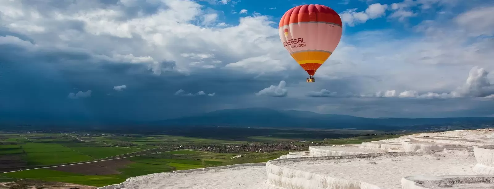 Sunrise Hot Air Balloon in Pamukkale