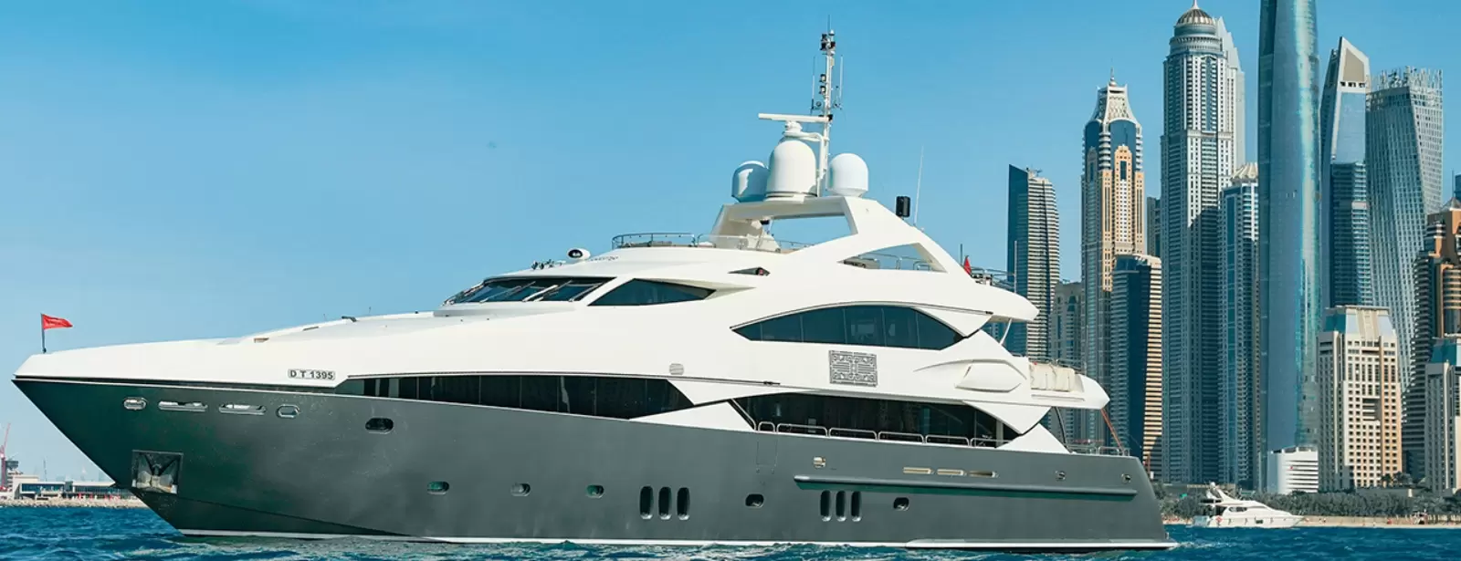 Sunseeker Superyacht Experience with Gourmet Dining,Premium Drinks & Live Music