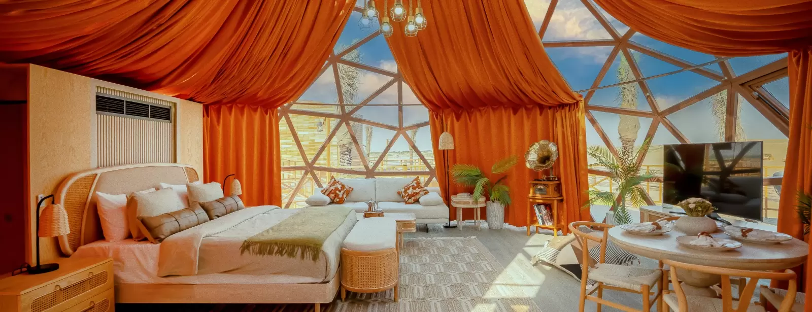 Al Marmoom Domes Desert Glamping & Dining experience in Dubai