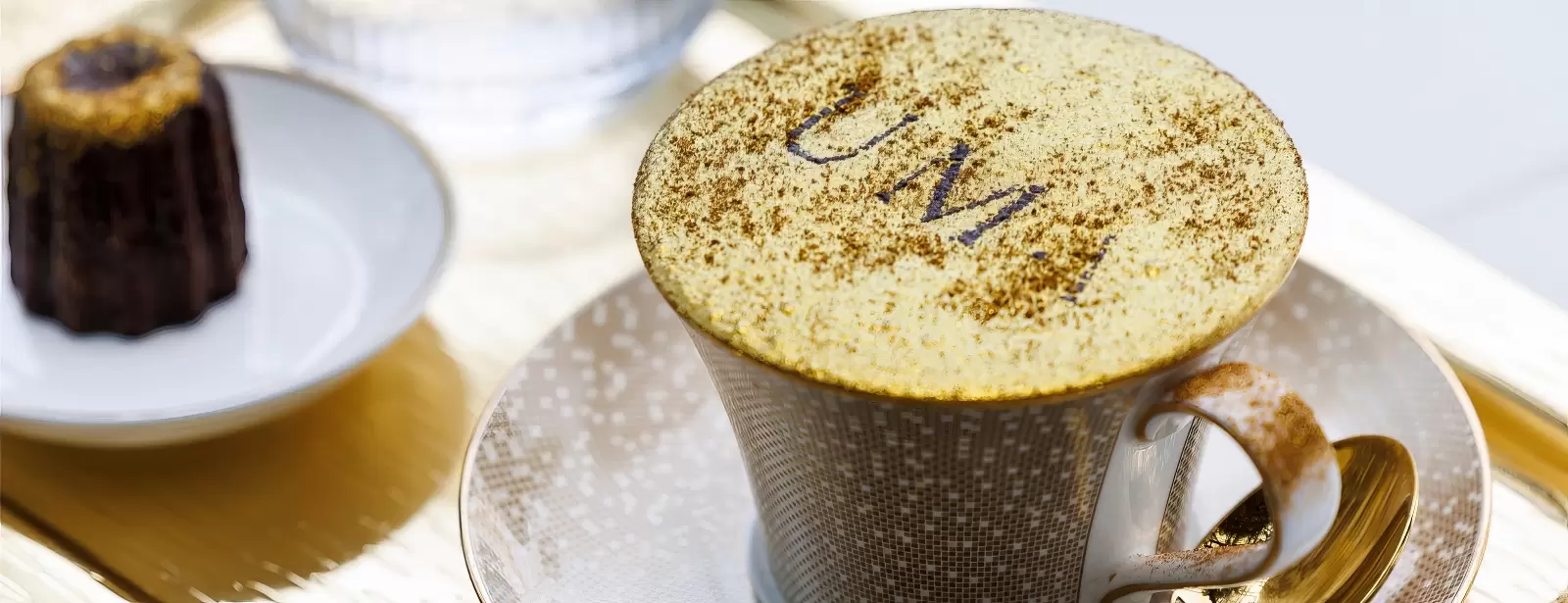 Inside Burj Al Arab Tour including Gold Cappuccino at UMA