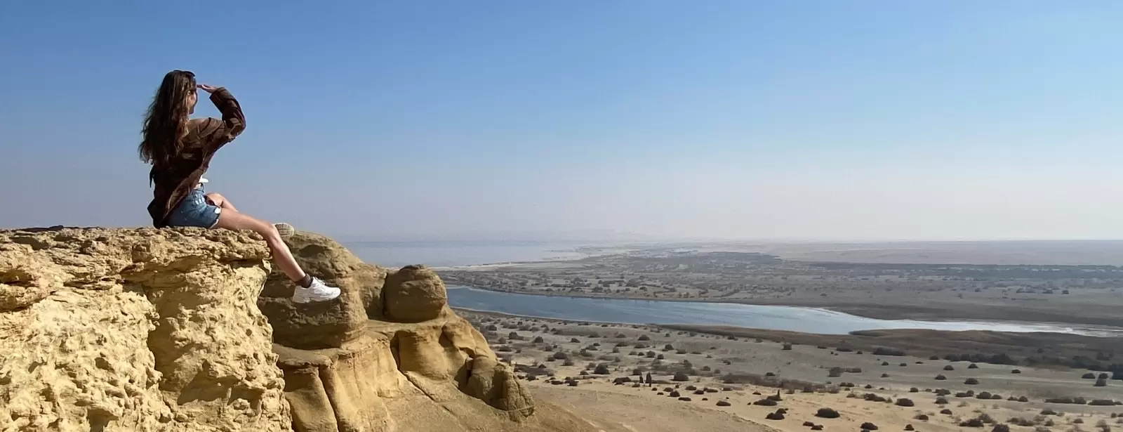 From Cairo: 4x4 Desert Safari with Sandboarding, Camel Ride, Magic Lake, and Lunch