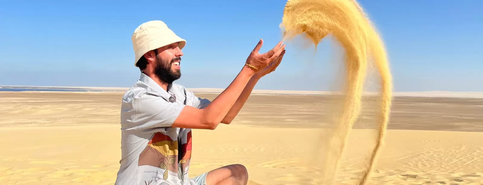 From Cairo: 4x4 Desert Safari with Sandboarding, Camel Ride, Magic Lake, and Lunch