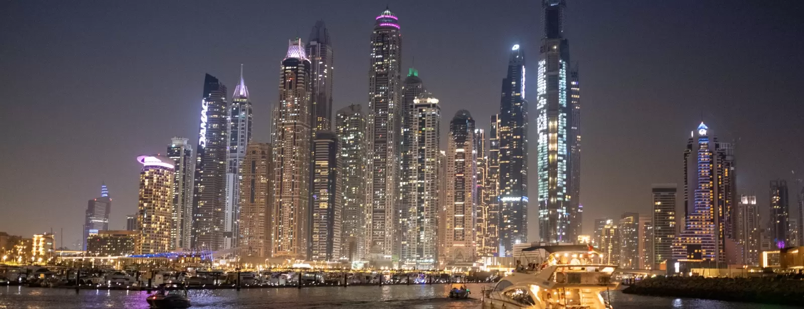 Luxury Shared Yachts Tours With BBQ and Drinks